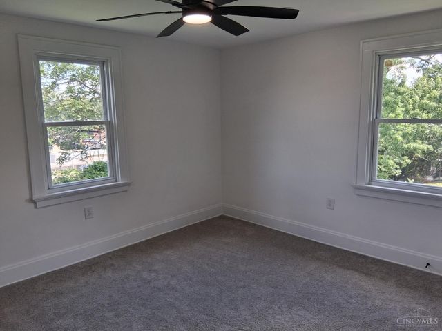 1915 Neyer Avenue, Cincinnati, OH 45225