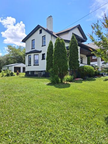 1915 Neyer Avenue, Cincinnati, OH 45225