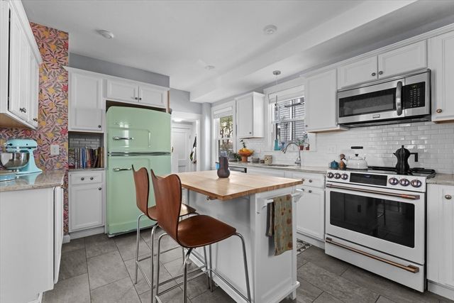 10 Crandall Street, Boston, MA 02131