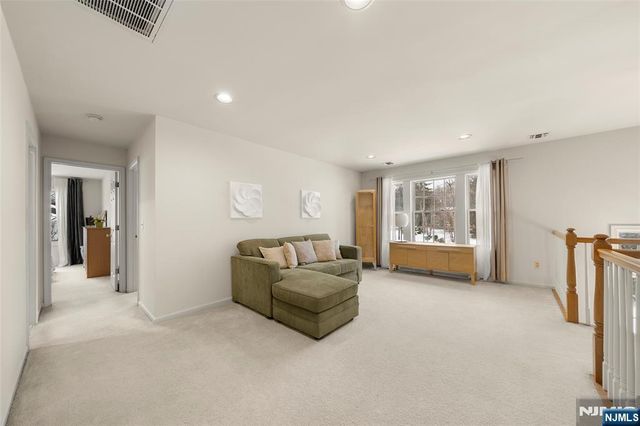 48 Bovensiepen Court, Roseland, NJ 07068