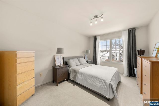 48 Bovensiepen Court, Roseland, NJ 07068