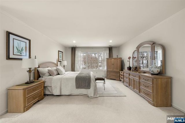 48 Bovensiepen Court, Roseland, NJ 07068