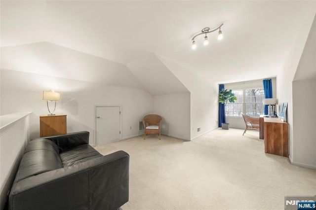 48 Bovensiepen Court, Roseland, NJ 07068