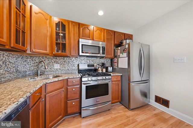 205 UNION AVE, Bellmawr, NJ 08031