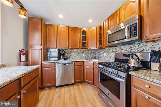 205 UNION AVE, Bellmawr, NJ 08031