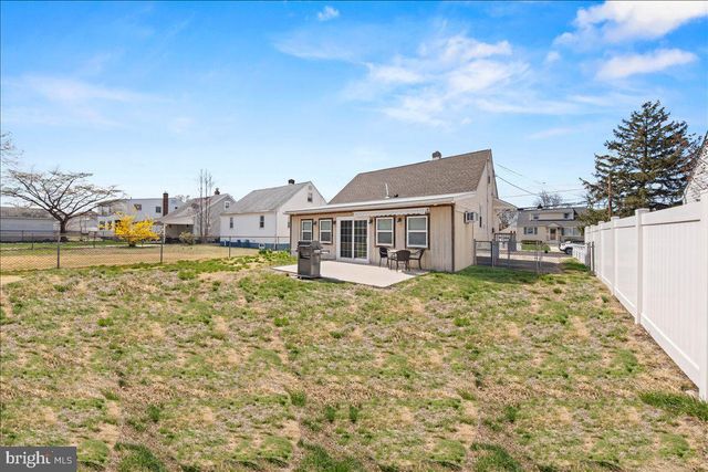 205 UNION AVE, Bellmawr, NJ 08031