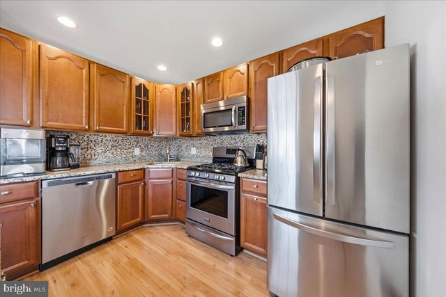 205 UNION AVE, Bellmawr, NJ 08031