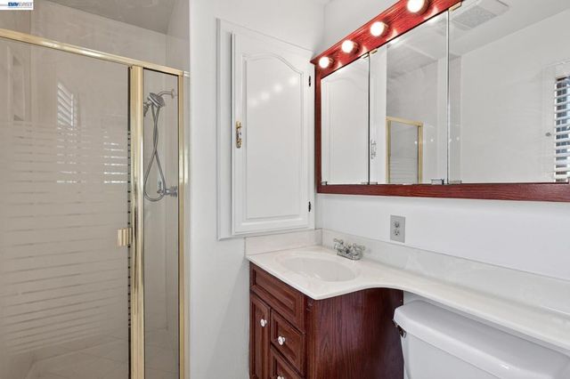 30696 Brae Burn Ave, Hayward, CA 94544