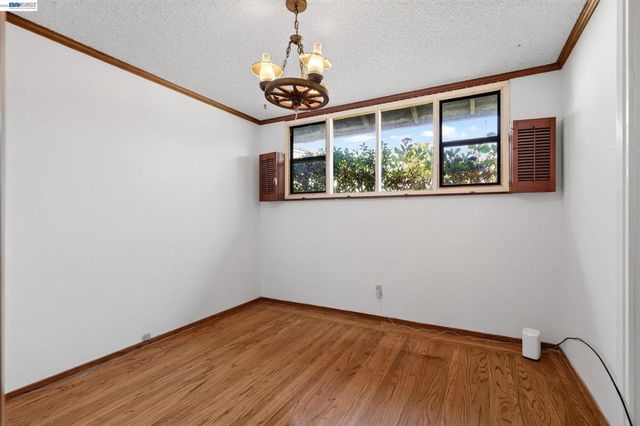 30696 Brae Burn Ave, Hayward, CA 94544