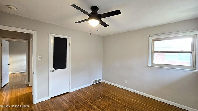 1707 Nightingale Rd, Louisville, KY 40213