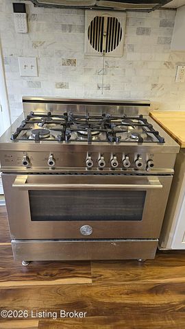 1707 Nightingale Rd, Louisville, KY 40213