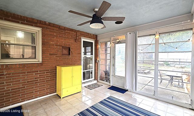 1707 Nightingale Rd, Louisville, KY 40213