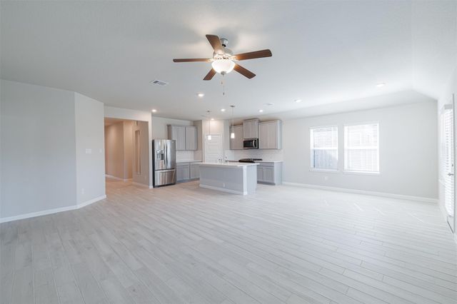 1130 Muscadine Hollow Lane, Richmond, TX 77406