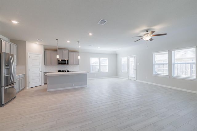 1130 Muscadine Hollow Lane, Richmond, TX 77406