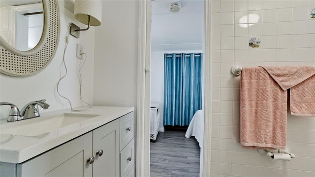 31 1ST STREET, Bradenton, FL 34210