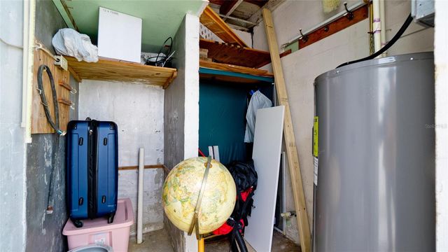 31 1ST STREET, Bradenton, FL 34210