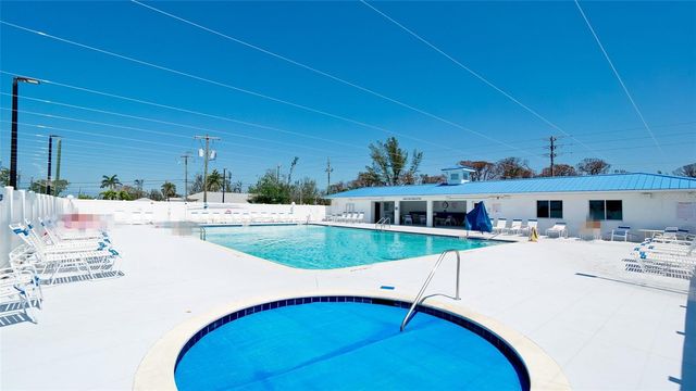 31 1ST STREET, Bradenton, FL 34210