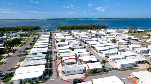 31 1ST STREET, Bradenton, FL 34210