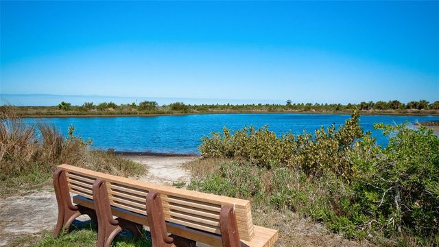 31 1ST STREET, Bradenton, FL 34210