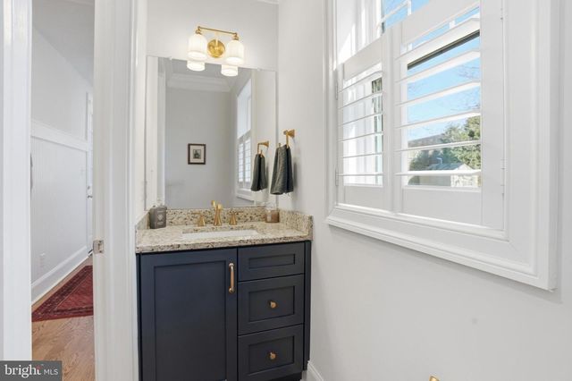 101 WOODBINE AVE, Narberth, PA 19072