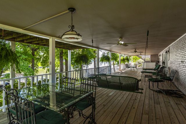 601 Indian Lake Rd, Hendersonville, TN 37075
