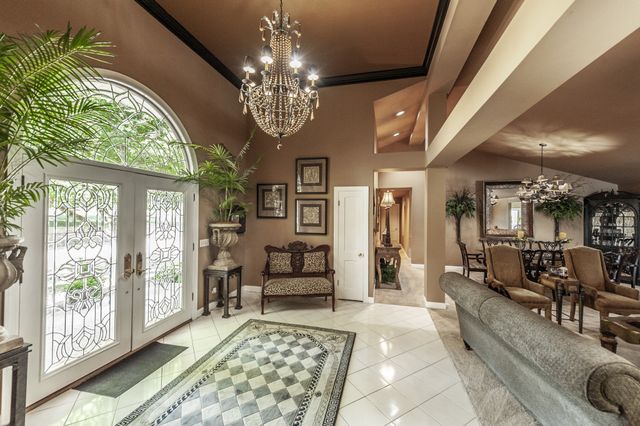 601 Indian Lake Rd, Hendersonville, TN 37075