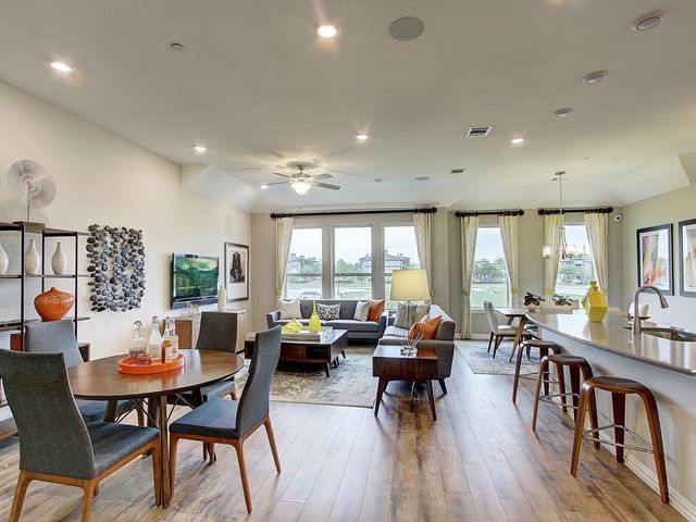 5634 Niagara Road, The Colony, TX 75056