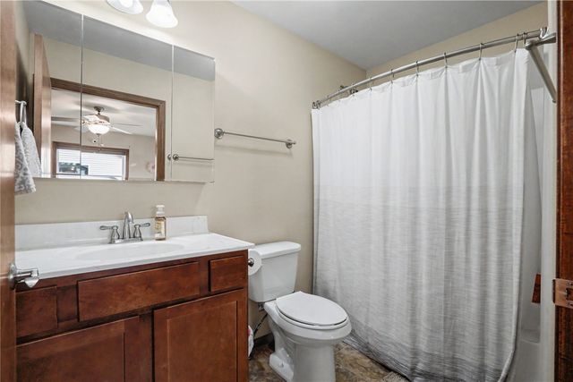 6403 Cope Drive, Marion, IA 52302