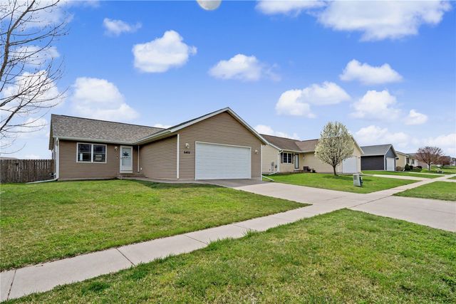 6403 Cope Drive, Marion, IA 52302