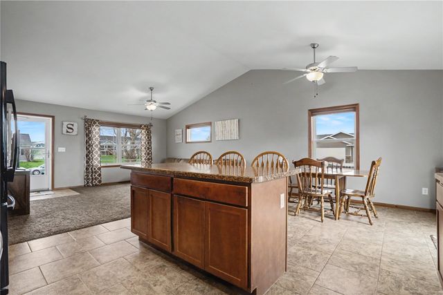 6403 Cope Drive, Marion, IA 52302