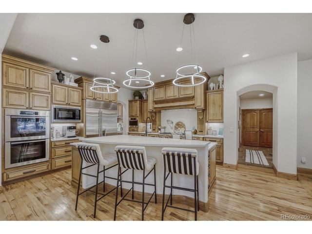 6999 Yampa Dr, Larkspur, CO 80118