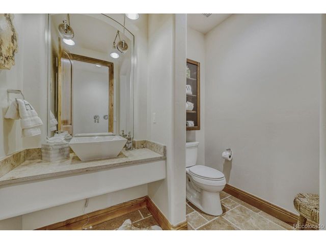 6999 Yampa Dr, Larkspur, CO 80118