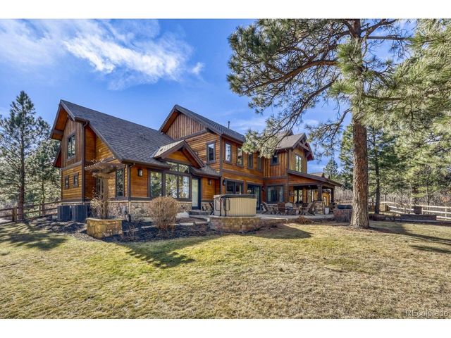 6999 Yampa Dr, Larkspur, CO 80118
