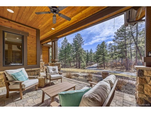 6999 Yampa Dr, Larkspur, CO 80118