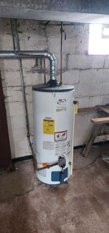 42 Forest Rd, Harmony Twp, PA 15003