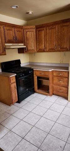 42 Forest Rd, Harmony Twp, PA 15003