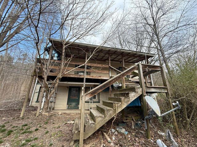 138 Walter Street, Wallins, KY 40873