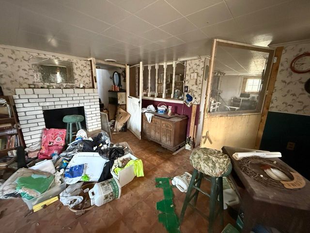 138 Walter Street, Wallins, KY 40873