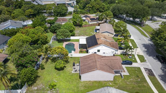 4858 Classic Drive, West Palm Beach, FL 33417