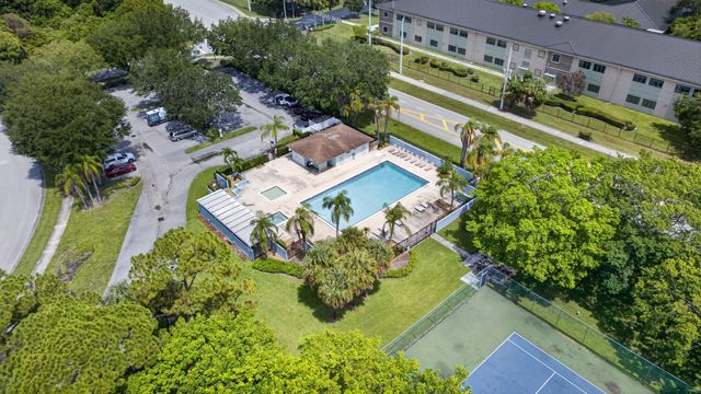 4858 Classic Drive, West Palm Beach, FL 33417
