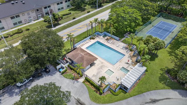 4858 Classic Drive, West Palm Beach, FL 33417