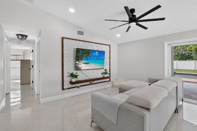 4858 Classic Drive, West Palm Beach, FL 33417
