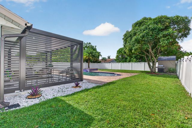 4858 Classic Drive, West Palm Beach, FL 33417