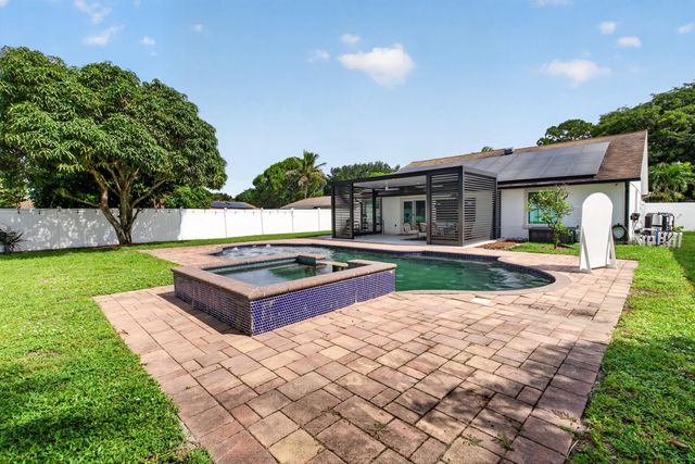 4858 Classic Drive, West Palm Beach, FL 33417