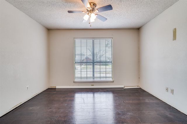 2621 Independence Drive, Mesquite, TX 75150