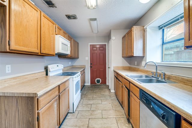 2621 Independence Drive, Mesquite, TX 75150