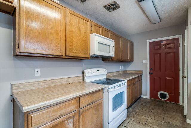 2621 Independence Drive, Mesquite, TX 75150