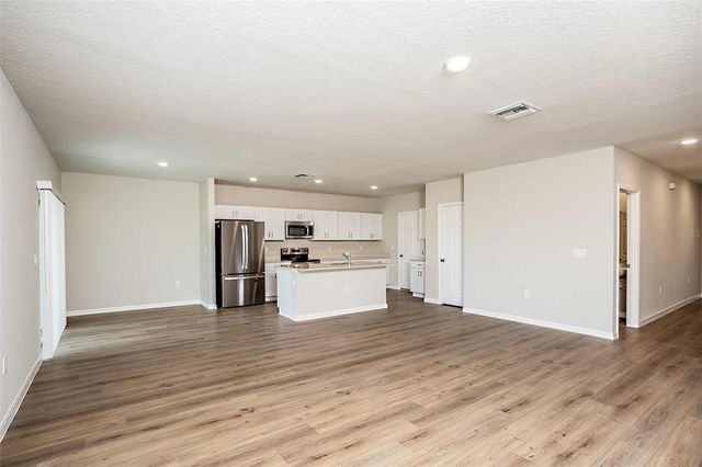 1764 FROGMORE AVENUE, Haines City, FL 33844