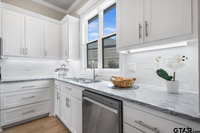 19167 Ambrosia Drive, Flint, TX 75762