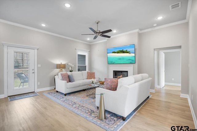 19167 Ambrosia Drive, Flint, TX 75762